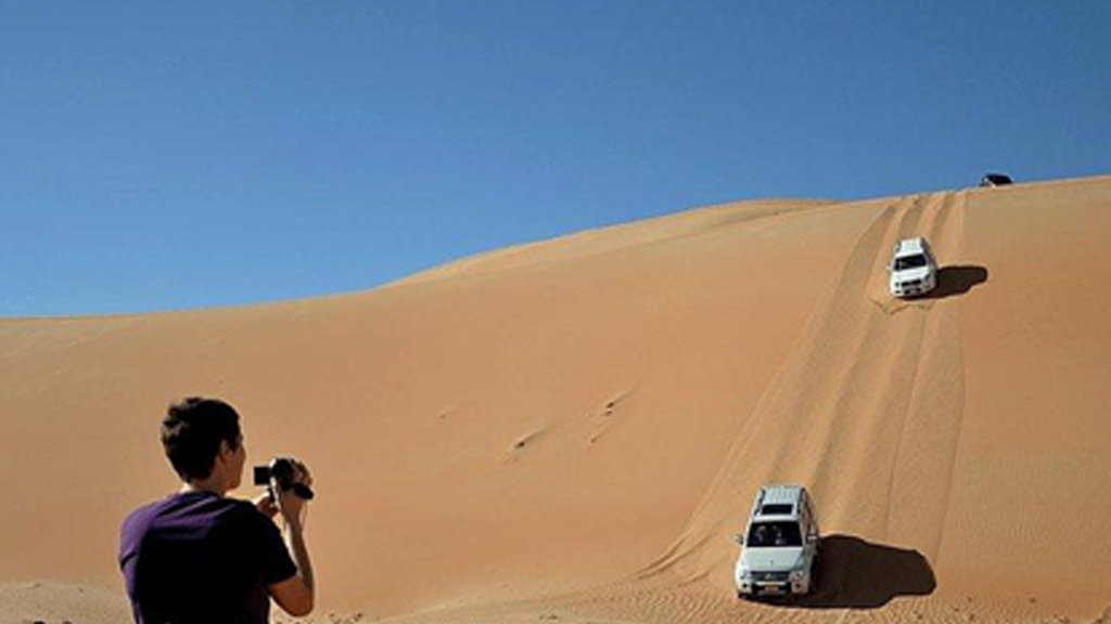 Is There a Self-Drive Desert Safari in Abu Dhabi? 