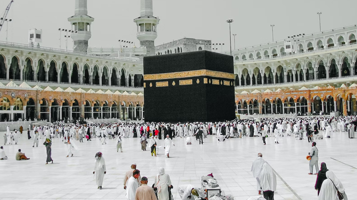 Dubai Tourist Visa Umrah Eligibility