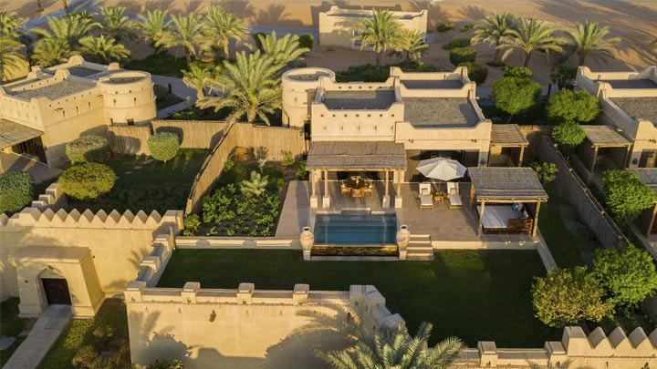 Qasr Al Sarab resort