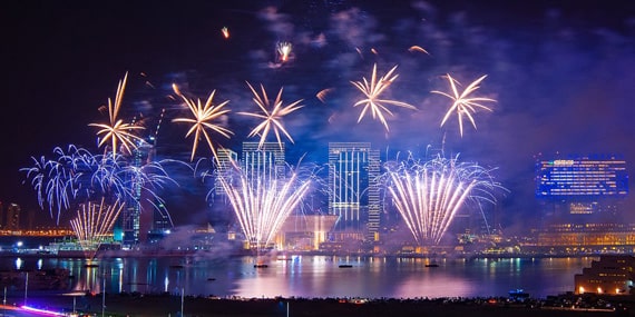 Celebrity action before fireworks (Al Maryah Island)