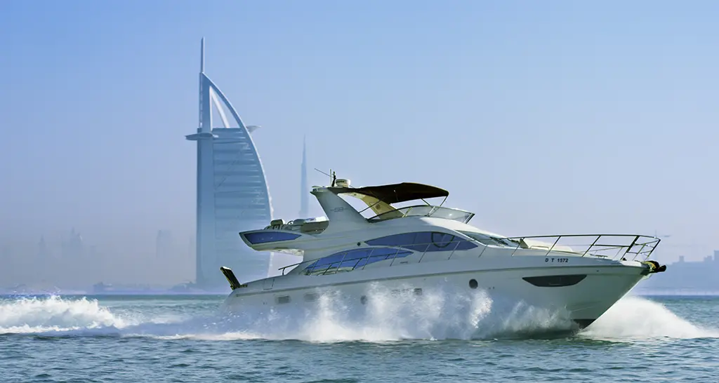 Abu Dhabi Sightseeing Cruises