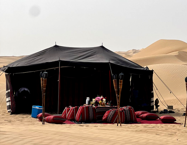 VIP Desert Safari tour in Abu Dhabi with tents on the dunes – Private tour