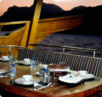 Khasab Overnight in in Luxury Yacht