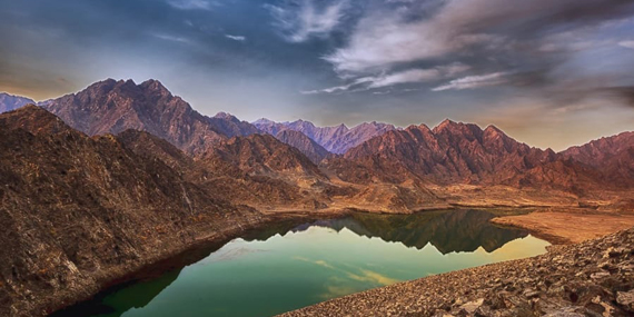 Take a day trip to Hatta Mountain