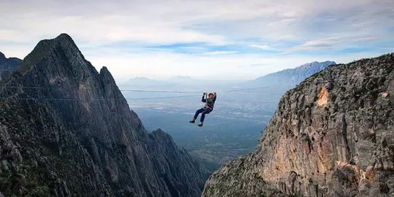 Whiz down the thrilling Jebel Jaiszipline