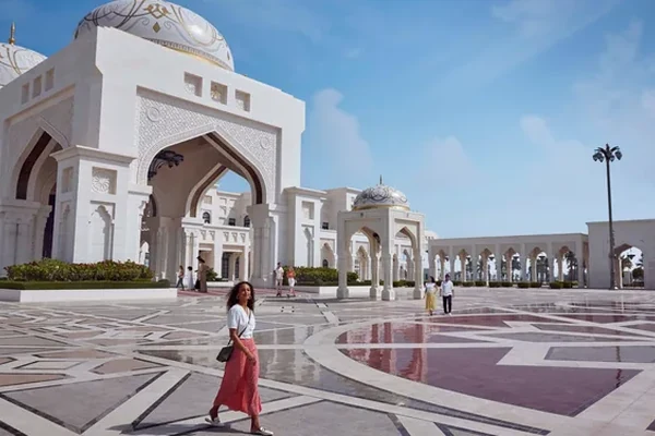 Grand courtyard and entrance of Qasr Al Watan presidential palace