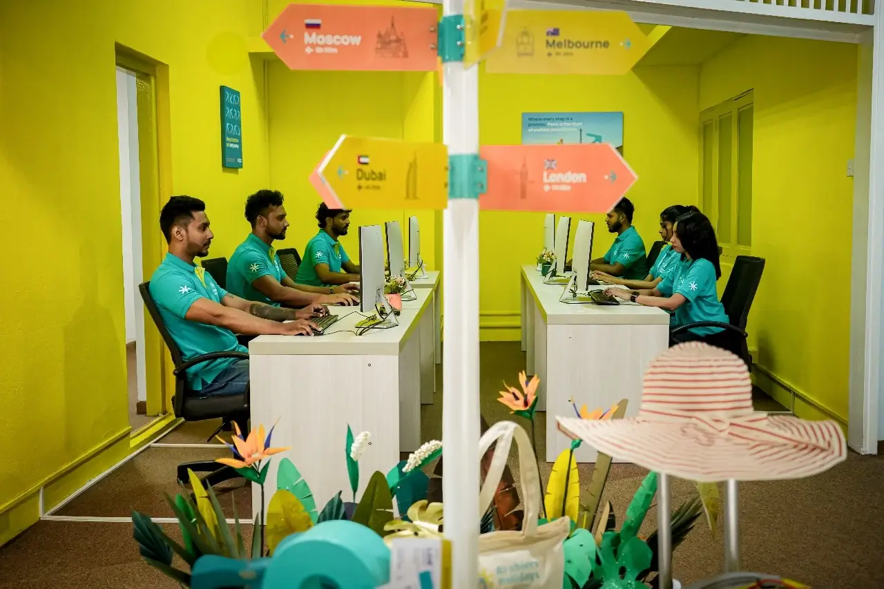 Arabiers office team in Colombo