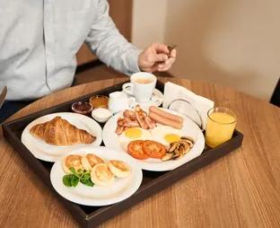 Hotel breakfast tray selected by Arabiers to explain room and meal plan checks before booking hotels abroad from the UAE
