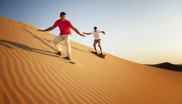 Private Land Cruiser expedition across the Liwa Empty Quarter dunes on the Liwa Day Tour