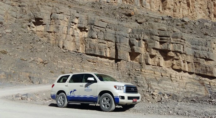 4WD vehicle on a rocky mountain road during a Khasab mountain safari
