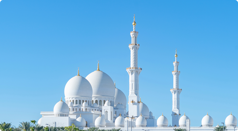 Sheikh Zayed Grand Mosque exterior view