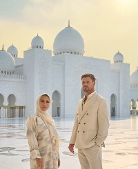 Visitors at Sheikh Zayed Grand Mosque during an Abu Dhabi layover