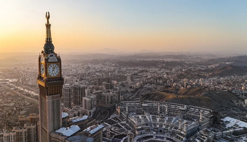 Makkah skyline and Masjid al-Haram for GCC residents travelling to Saudi Arabia for Umrah