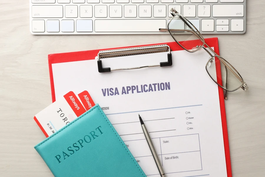 Documents for a Singapore visit visa from Dubai