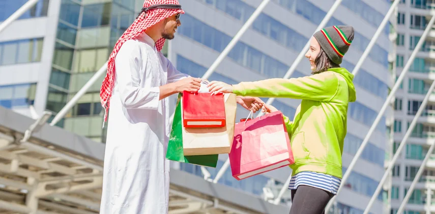 A UAE resident travelling from Dubai to Indonesia on an electronic visa on arrival