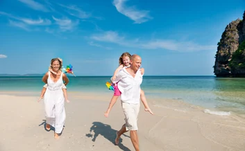 Bangkok attractions included in the Thailand Family Adventure
